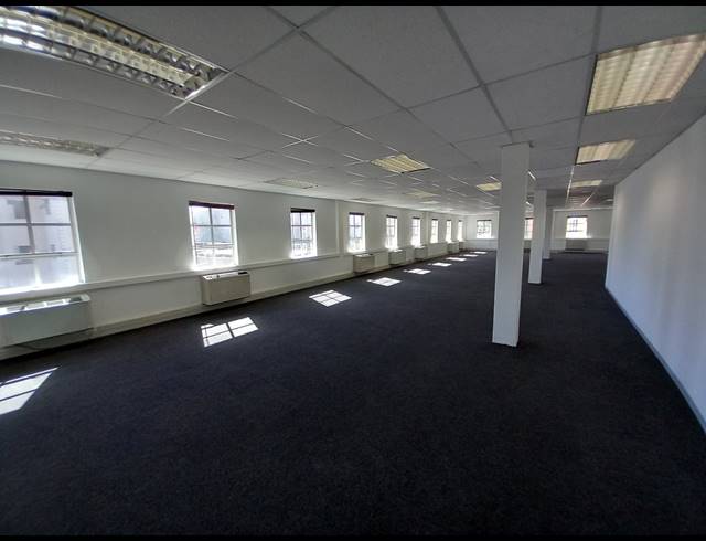 363M² OFFICE TO LET IN FOURWAYS